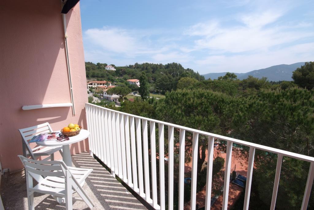 Residence Elite Marina di Campo Exteriör bild