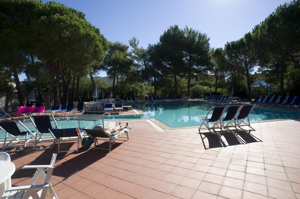 Residence Elite Marina di Campo Exteriör bild